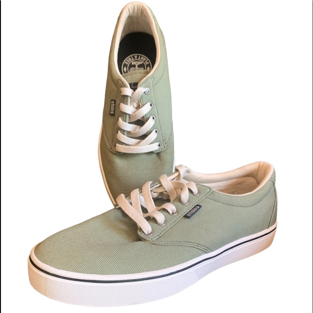 New Without Box and Tags Men's Etnies Fuerte Shoe Size 10 Olive